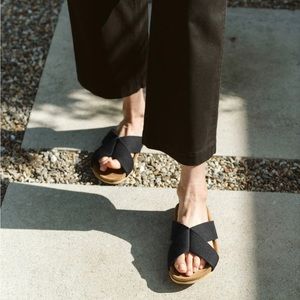 Jenni Kayne Cotton Crossover Sandal (Color Black, Size 38/8)